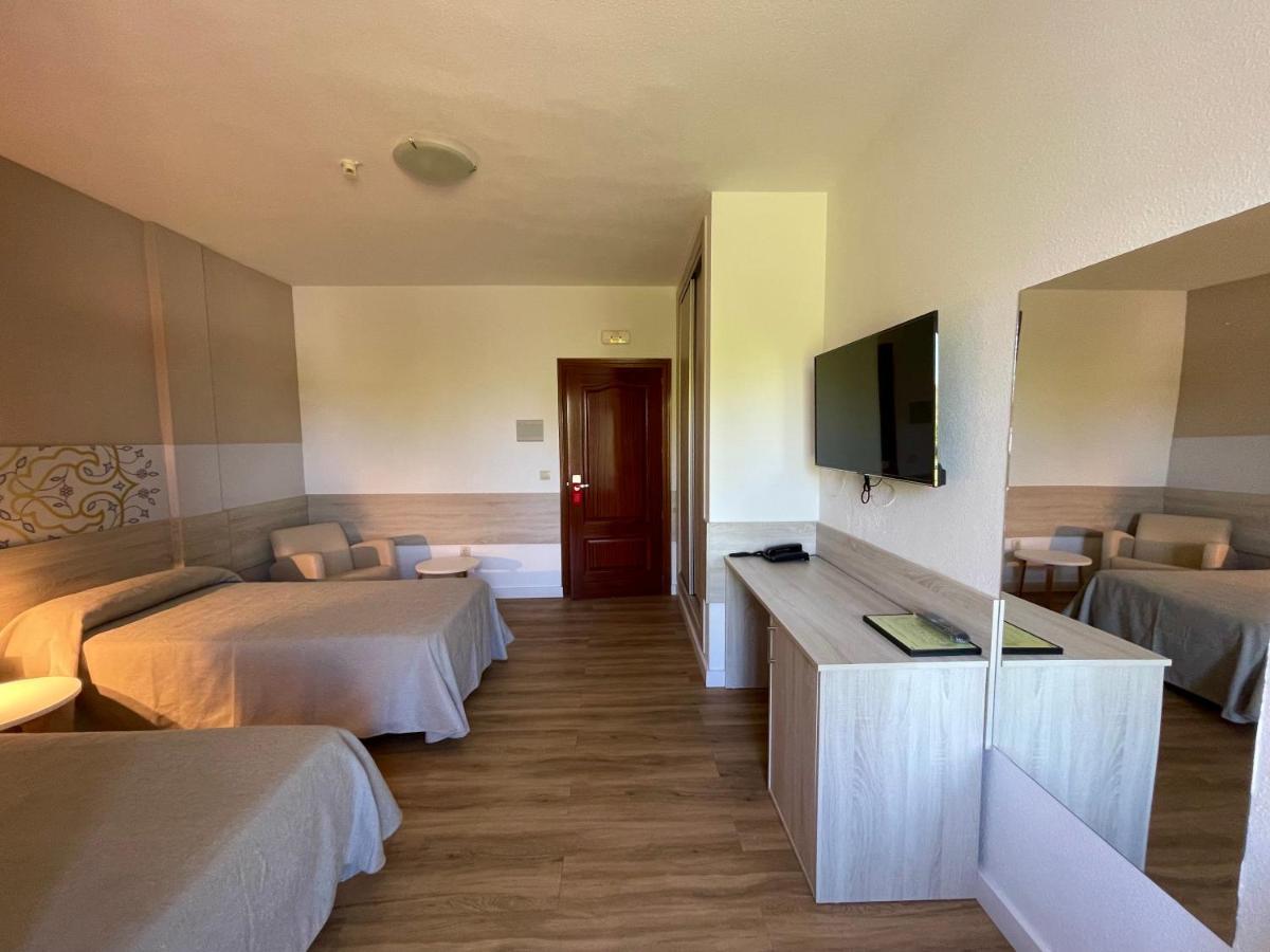 Hotel Balneario Fuentes Del Trampal Carmonita Екстериор снимка