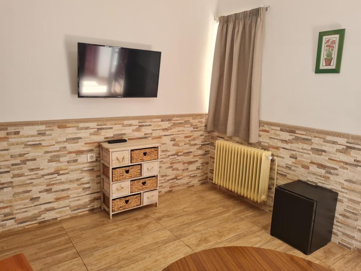 Hotel Balneario Fuentes Del Trampal Carmonita Екстериор снимка