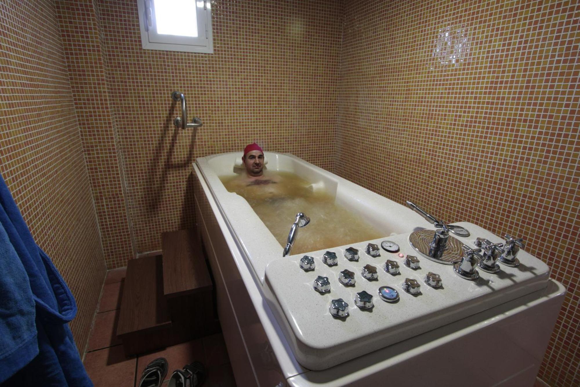Hotel Balneario Fuentes Del Trampal Carmonita Екстериор снимка